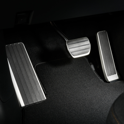 Portbagajul cu piese Mazda - ORNAMENTE PEDALE CUTIE VITEZE AUTOMATA - BCWLV9090C