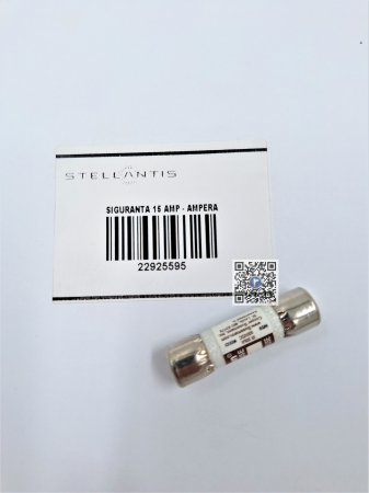 Багажник с автозапчастями - ЗАПОБІЖНИК 15 Ампер - Opel 22925595