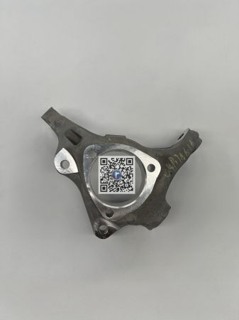 Багажник с автозапчастями - ЛІВИЙ КУЛАК КЕРМОВОГО - IN-A 09<17 / 308245 13219080