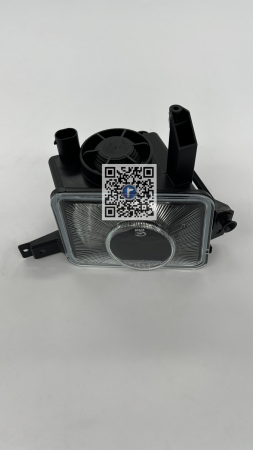 Trunk with car parts - PROIECTOR STANGA - CC 01<04 / 1710372 13270397