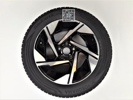 Set roti iarna Suzuki - YOKOHAMA SENSOR WINTERREIFEN 215/55R17 V906 - SUZUKI VITARA HYBRID 43019-63U64-YOK
