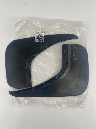 Багажник с автозапчастями - КОМПЛЕКТ ЗАДНІХ ГРЯЗЕВИХ НАГРУДНИКІВ - COMBO D / 1718071 95599100