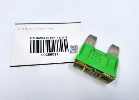 Kofferraum mit Autoteilen - SICHERUNG 30 AMP - Opel 90386021