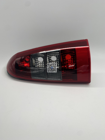 Багажник с автозапчастями - ПРАВИЙ СТОП-СВІТЛО OPC - 93174803