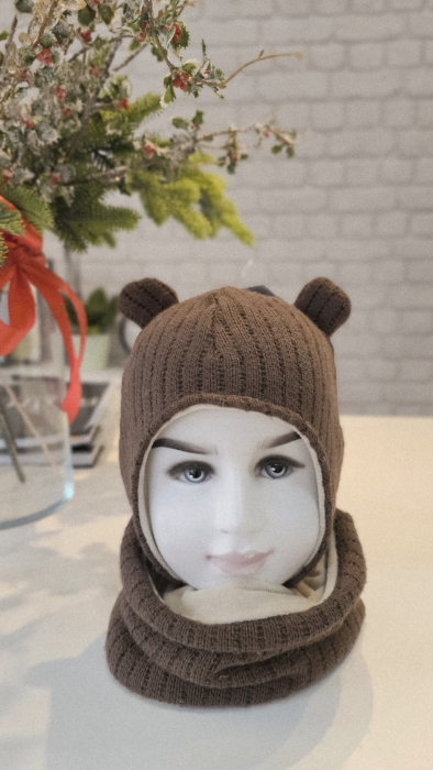 Set cu caciula si esarfa circulara, lana&bumbac, gros maron [1]