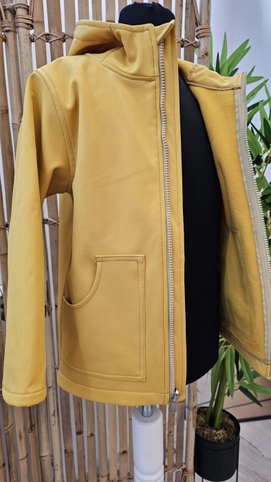 Geaca SoftShell Mustar [5]