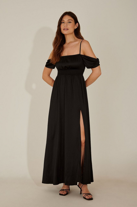 rochie off shoulder