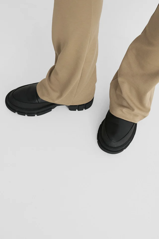 Pantaloni Highwaist Bootcut [4]