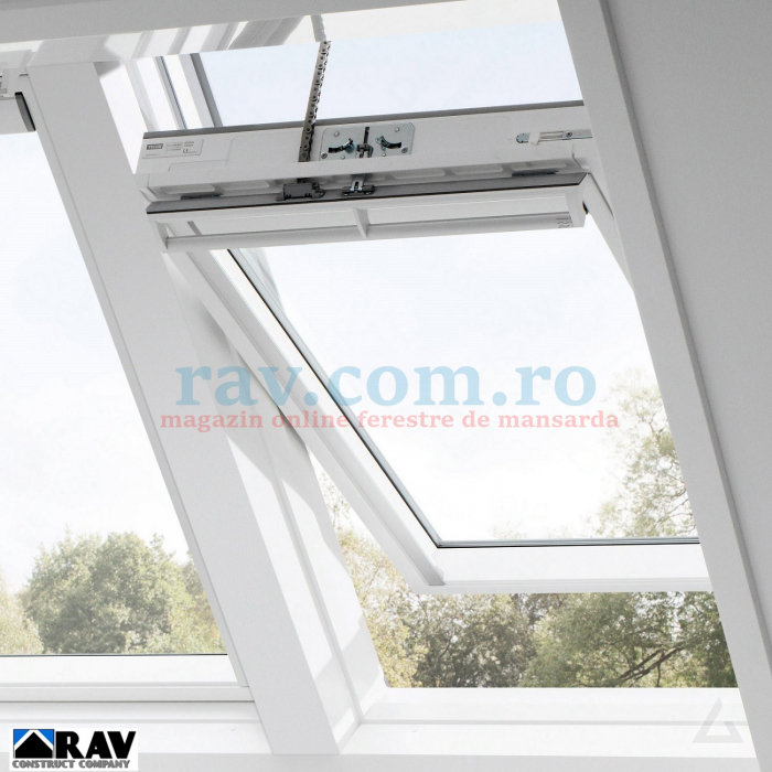 Fereastra VELUX electrica la baie [3]