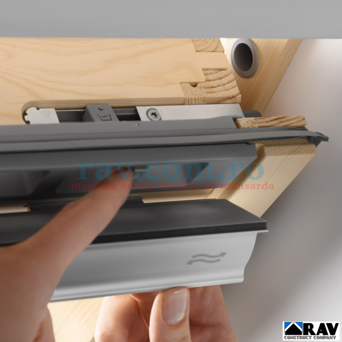 Fereastra VELUX GLL 1061 [5]