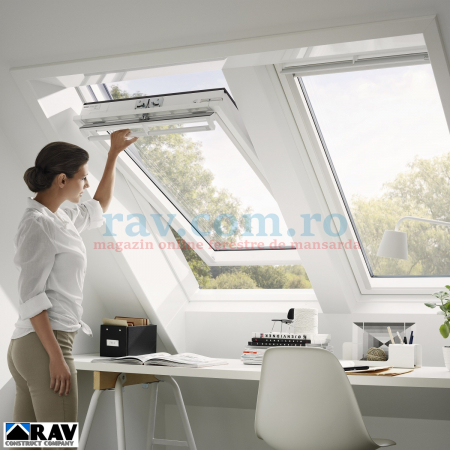 Fereastra de mansarda VELUX GGU 0068 [2]