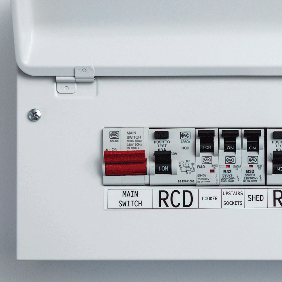 Brother PT-E560BTVP - Echipament de Etichetare Profesional cu Bluetooth Integrat [4]