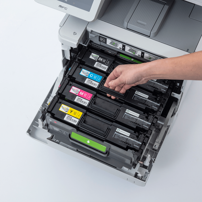 Brother TN-821XLM , Cartuș de toner original magenta de mare capacitate [6]
