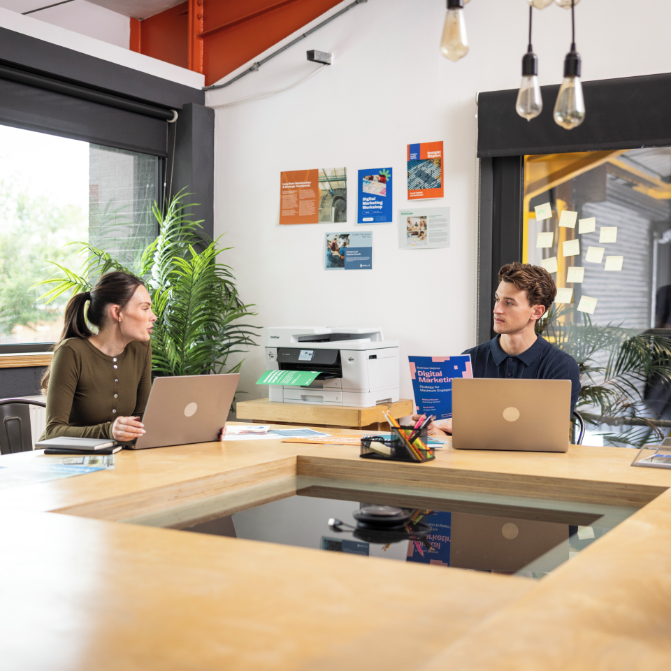 Multifuncțional A3 inkjet, wireless, MFC-J3960DW [5]