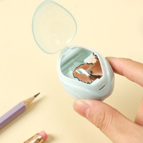 ASCUTITOARE PLASTIC CU CONTAINER MACARONS DELI [1]