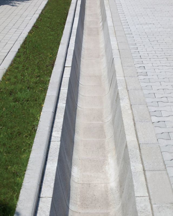 Sant trapezoidal prefabricat din beton R8 [2]