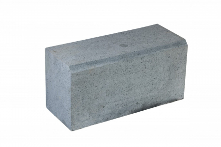 Pavele si borduri din piatra Andezit Albini - Bordura andezit Albini bizotata 50/20/25 cm