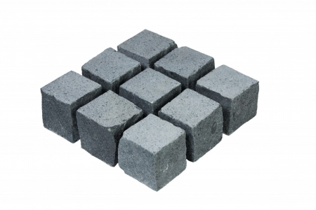 Pavele si borduri din piatra Andezit Albini - Piatra Cubica Andezit Albini 8/8/8 cm cu 1-3 fete taiate