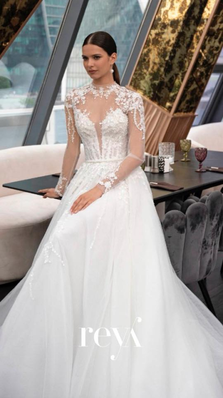 METROPOLITAN CHIC 19