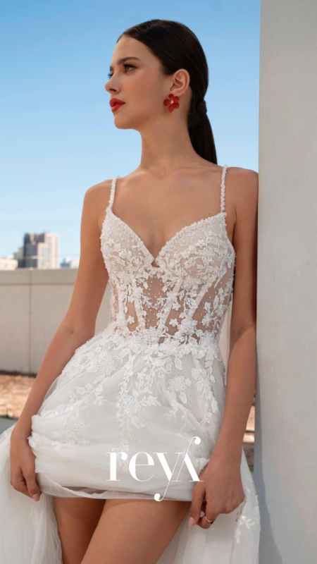 METROPOLITAN CHIC 15