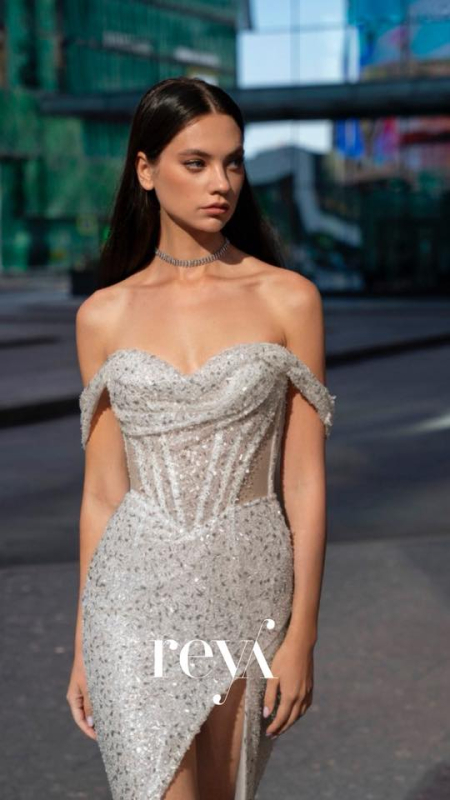 METROPOLITAN CHIC 24