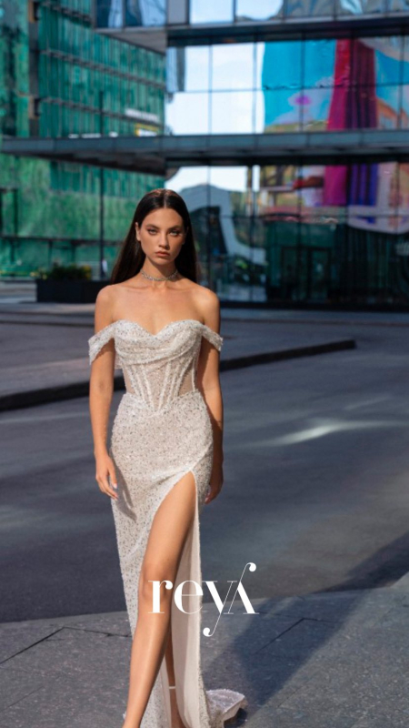 METROPOLITAN CHIC 23