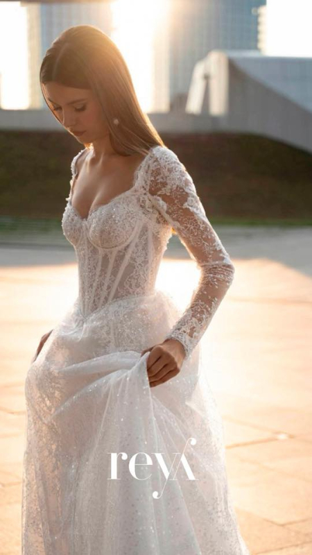 METROPOLITAN CHIC 18