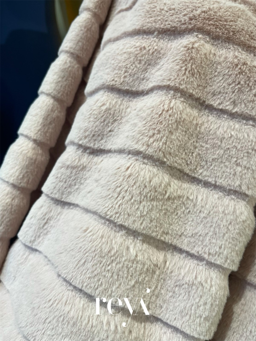 Jacheta blana B14 [2]