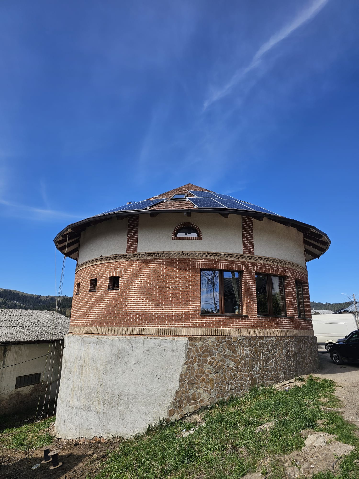 Lucrare sistem fotovoltaic rezidential RobertSim