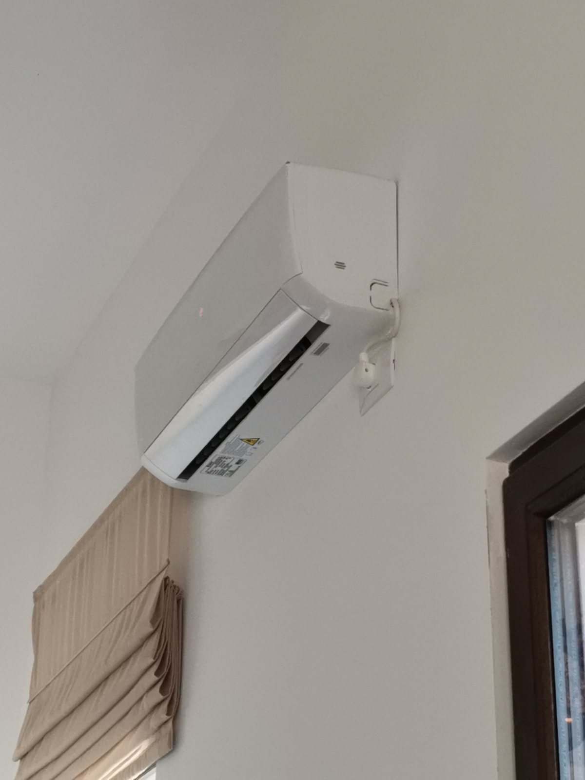 Lucrare montaj aer conditionat RobertSim