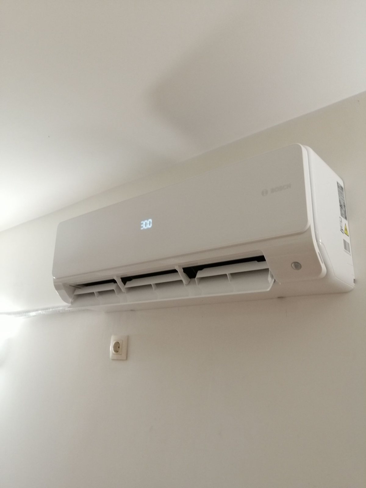 Lucrare montaj aer conditionat RobertSim