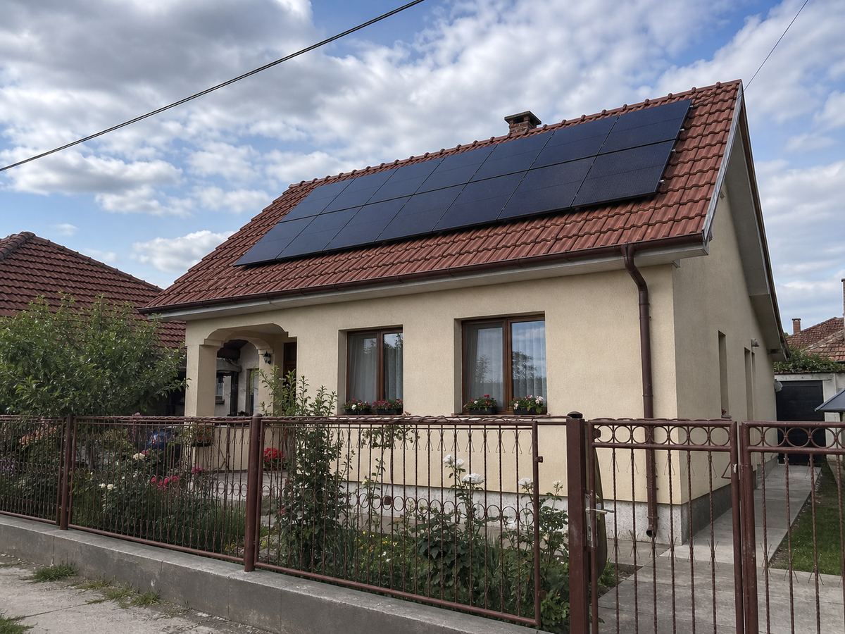 Lucrare sistem fotovoltaic rezidential RobertSim