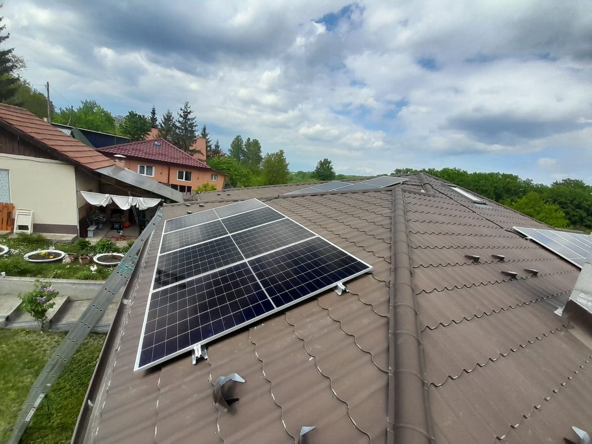 Lucrare sistem fotovoltaic rezidential RobertSim