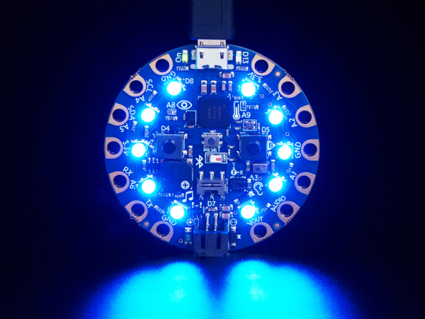 Placa dezvoltare Adafruit Circuit Playground Bluefruit cu BLE [8]