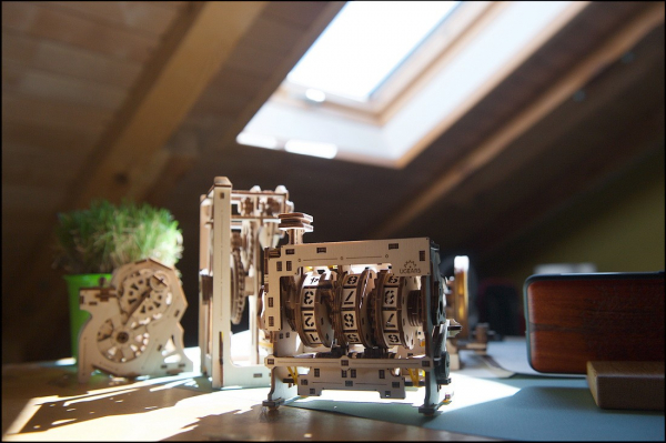Puzzle mecanic 3D lemn Ugears Contor [13]