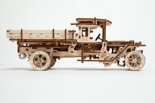 Camion UGM-11 Ugears [4]