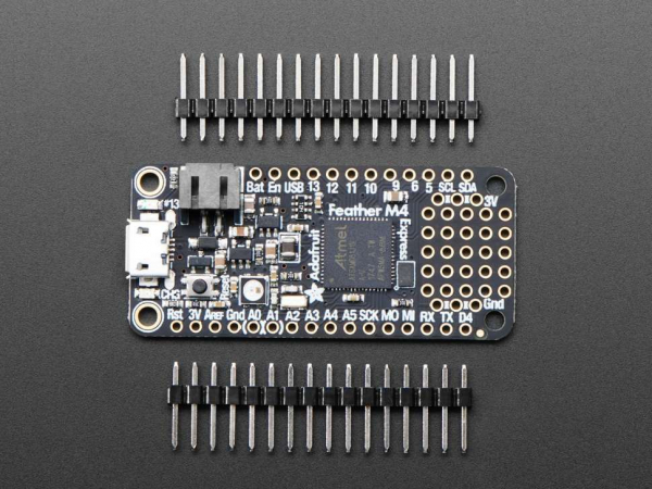 Placa feather Adafruit M4 Express [2]