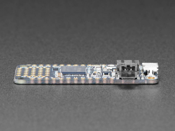 Placa feather Adafruit M4 Express [4]