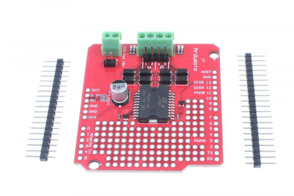 Shield driver motor bazat pe L298P [5]