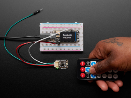 Adafruit Infrared IR Remote Transceiver - STEMMA JST PH 2mm - 940nm Emitter + 38KHz Receiver [4]