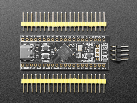 Placa dezvoltare Adafruit pentru STM32F411 [1]