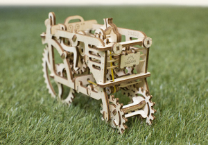 Tractor UGears [2]