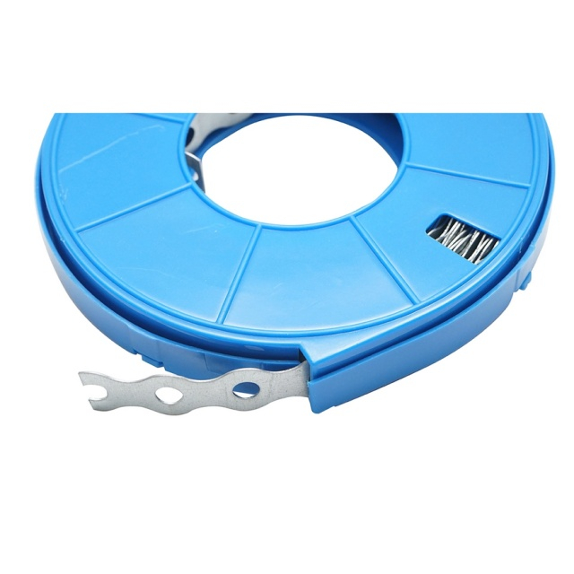 Banda metalica perforata 17x0.9mm [3]