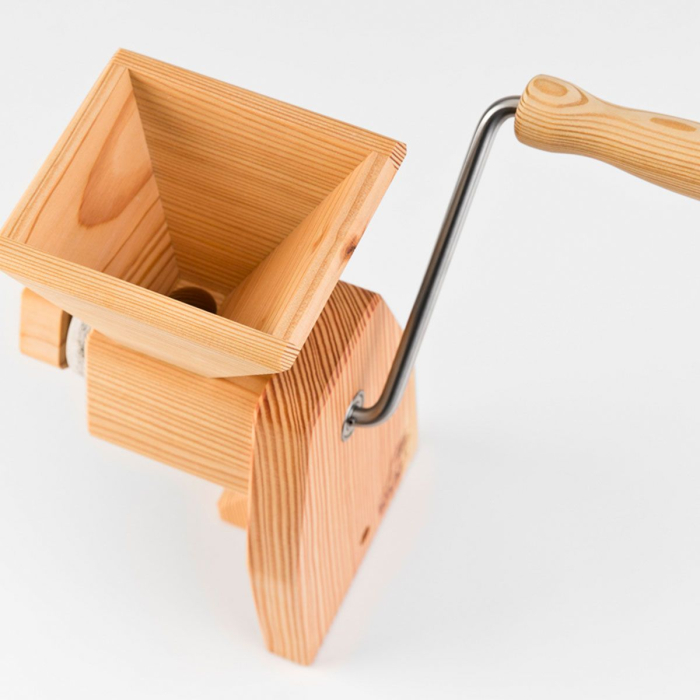 Moara manuala de bucatarie pentru cereale, Kornkraft Farina [2]