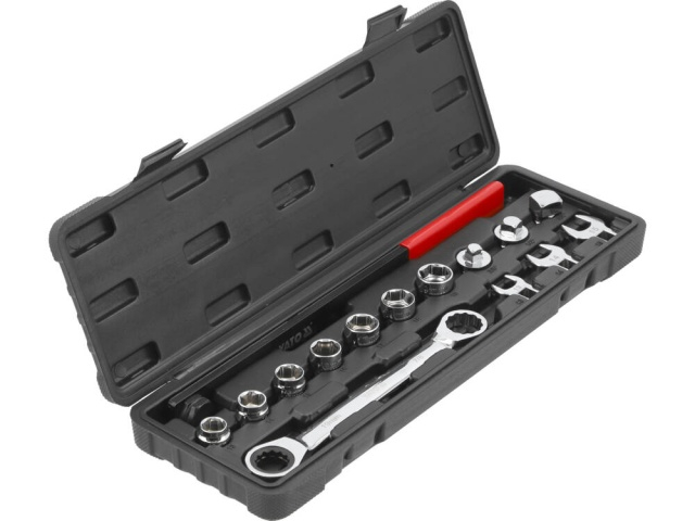 Set cheie cu clichet si accesorii curea 15 piese [6]