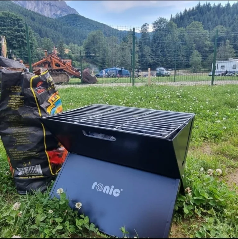 https://www.rolimag.ro/gratar-pliabil-camping-ronic-grillxfold12b.html?preview=1#prod-gallery-1 [6]