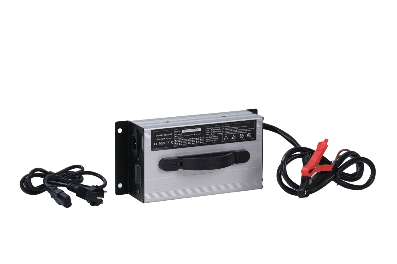 https://www.rolimag.ro/incarcator-redresor-acumulatori-lifepo4-48v-20a-model-dl-1200w.html?preview=1#prod-gallery-1 [5]
