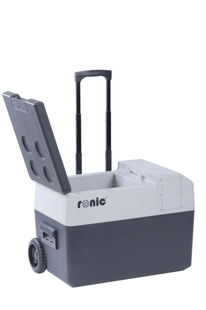 https://www.rolimag.ro/lada-frigorifica-portabila-cu-compresor-ronic-fc30-30-litri-functie-bluetooth.html?preview=1#prod-gallery-1 [3]