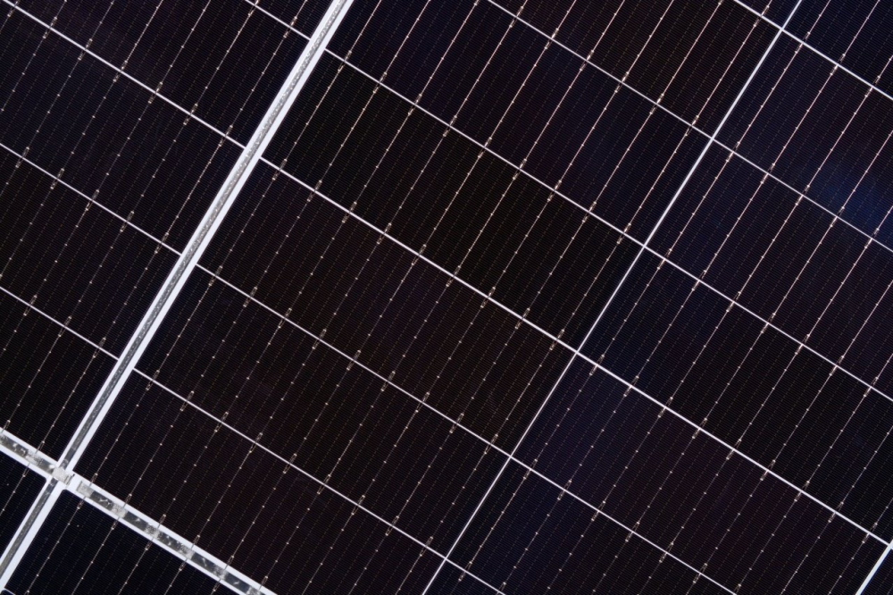 https://www.rolimag.ro/panou-solar-monocristalin-maysun-solar-ms410mb-40h-410w.html?preview=1#prod-gallery-1 [2]