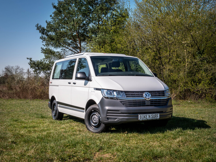 Trapă de ridicare EasyFit Ultraflat VW T6 Transporter – Alb [2]